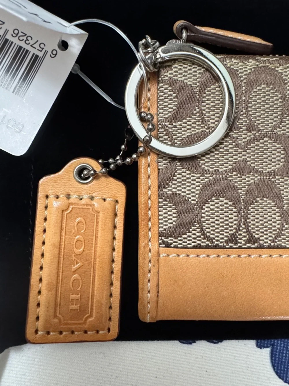 Coach Brown Signature Canvas Card Case with Tan Leather Trim and Key Ring NWT - Picture 3 of 10
